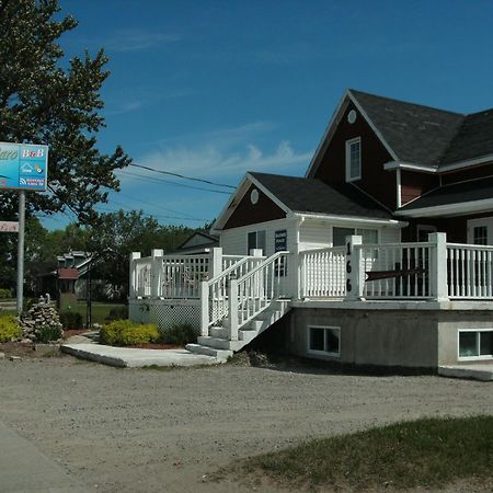 Sacre-Coeur 切兹卡罗宾馆酒店 外观 照片